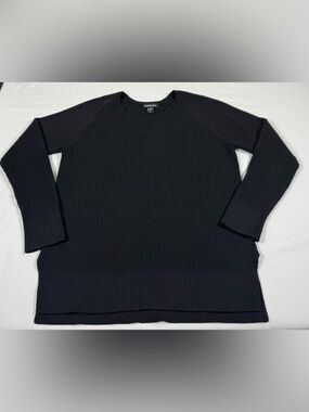 Athleta Men's Black V-Neck Ribbed Sweater(158)